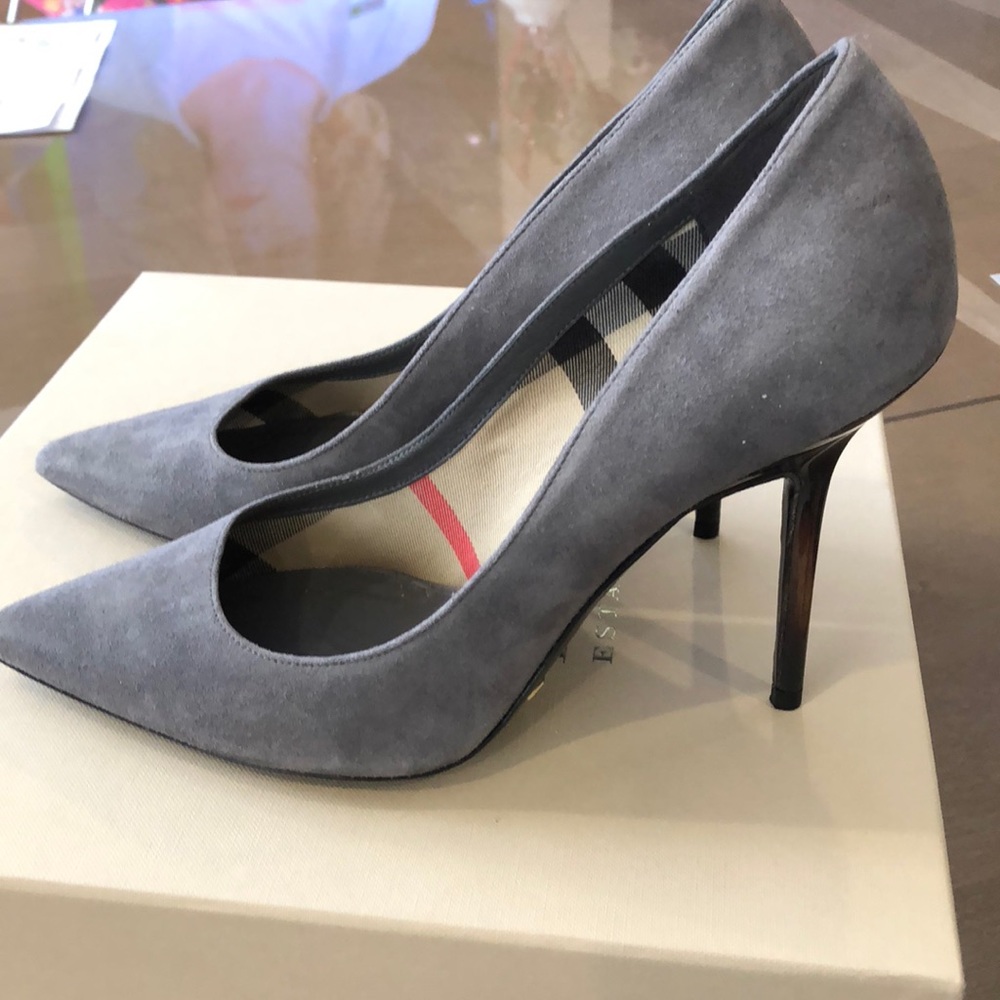 Burberry heels
